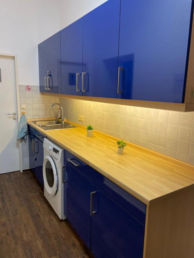 Schone Einfache Zimmer Im Zentrum Von Weener Exterior foto